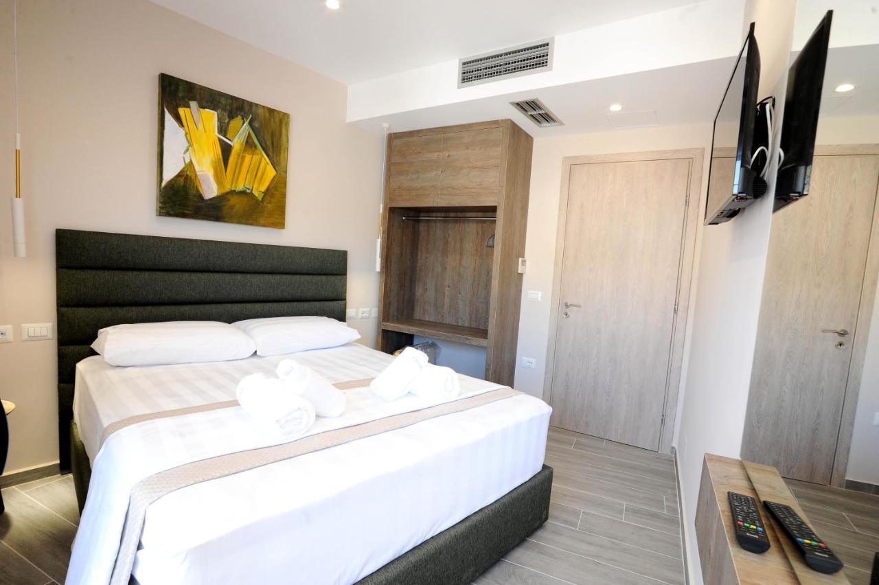 Afrodite Suites Saranda Dış mekan fotoğraf