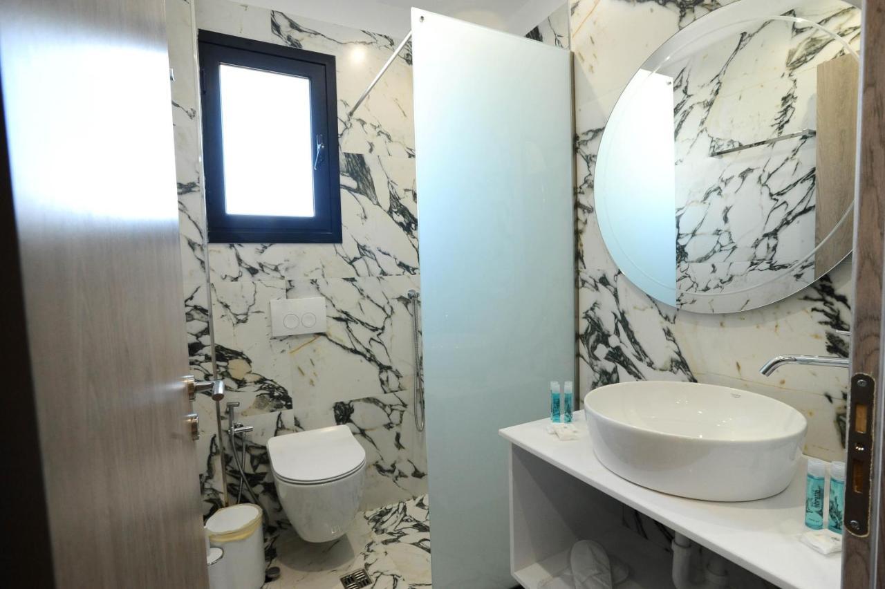 Afrodite Suites Saranda Dış mekan fotoğraf