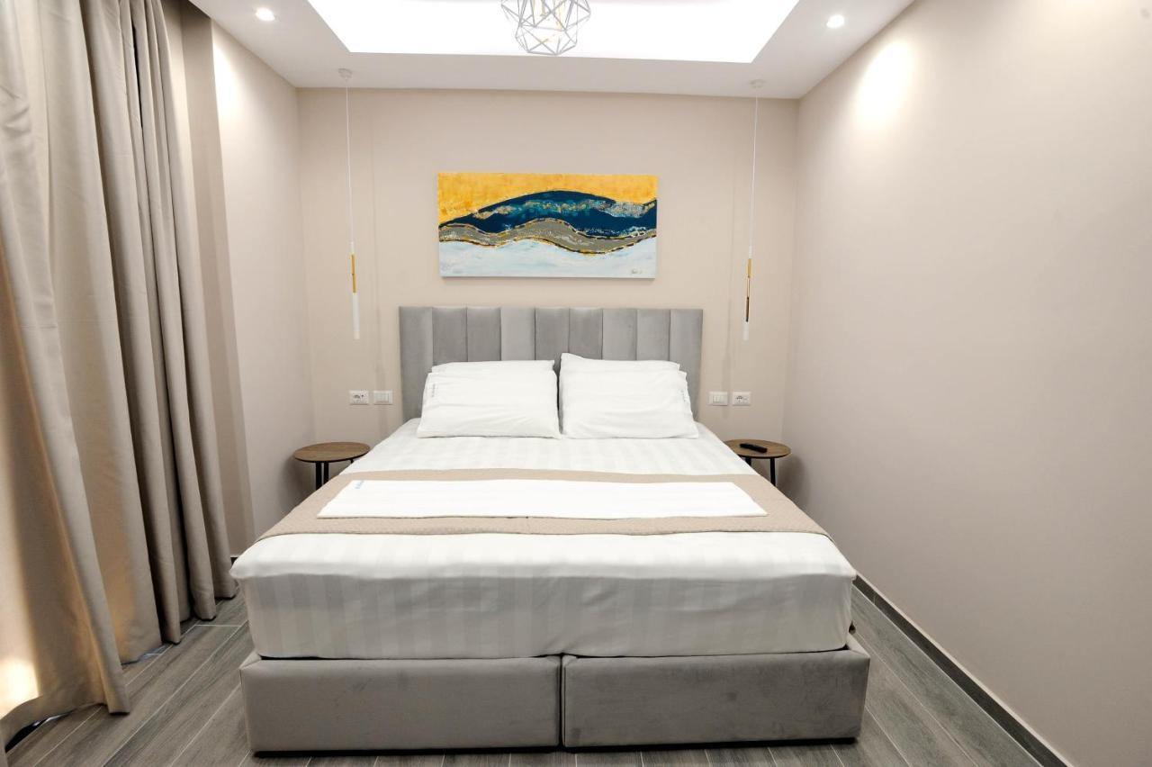 Afrodite Suites Saranda Dış mekan fotoğraf